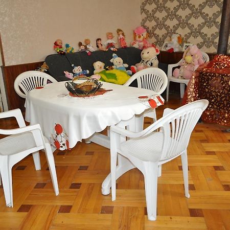 Guest House Cico Telavi Ngoại thất bức ảnh