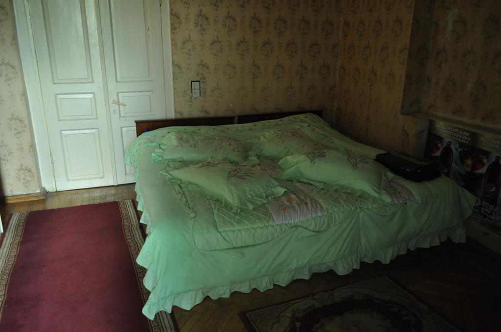 Guest House Cico Telavi Ngoại thất bức ảnh