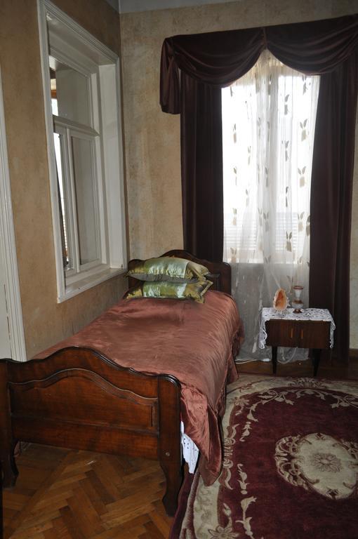 Guest House Cico Telavi Ngoại thất bức ảnh